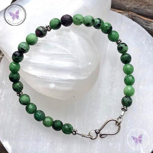 Anyolite - Ruby Zoisite - Bracelet with Hook Clasp